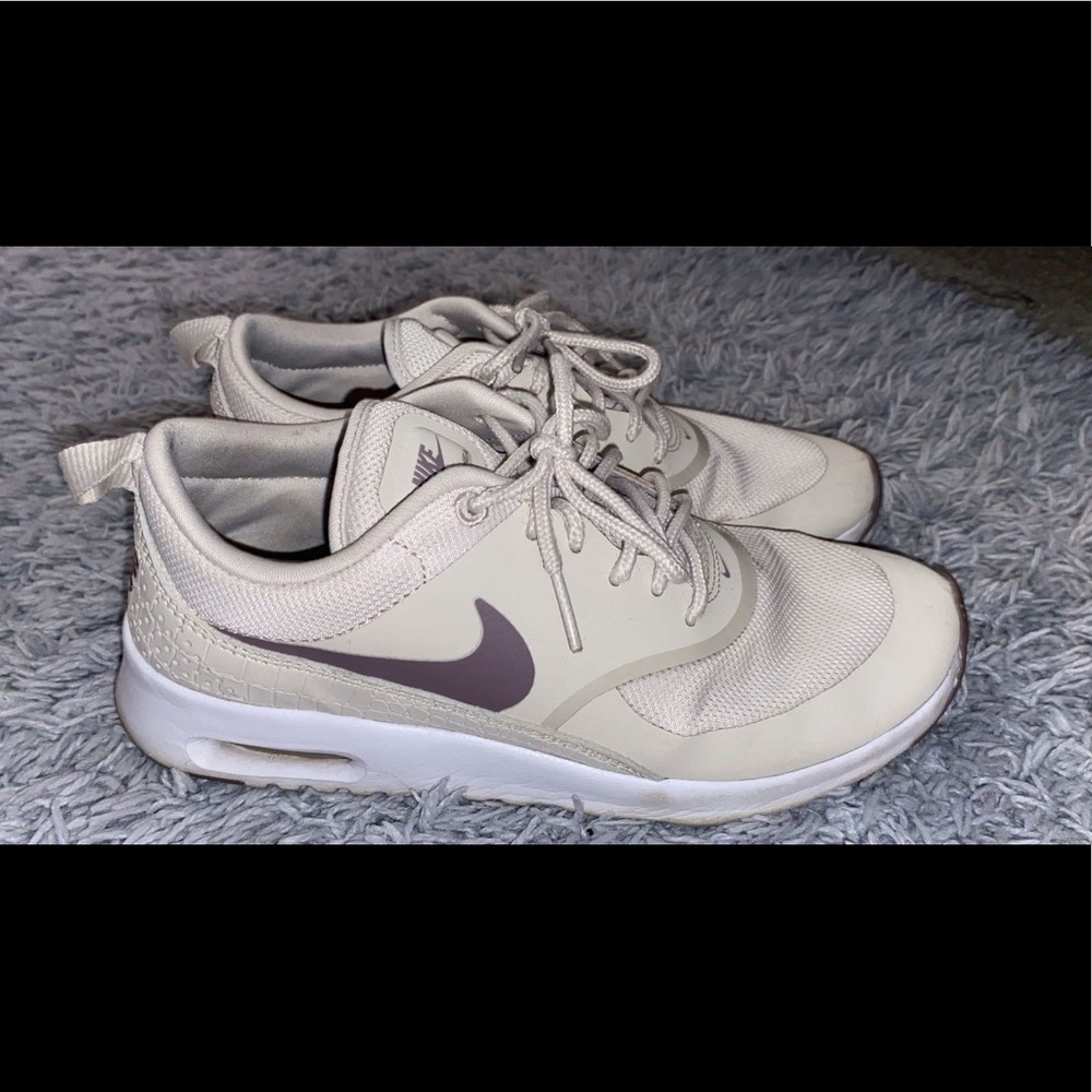 Nike shoes